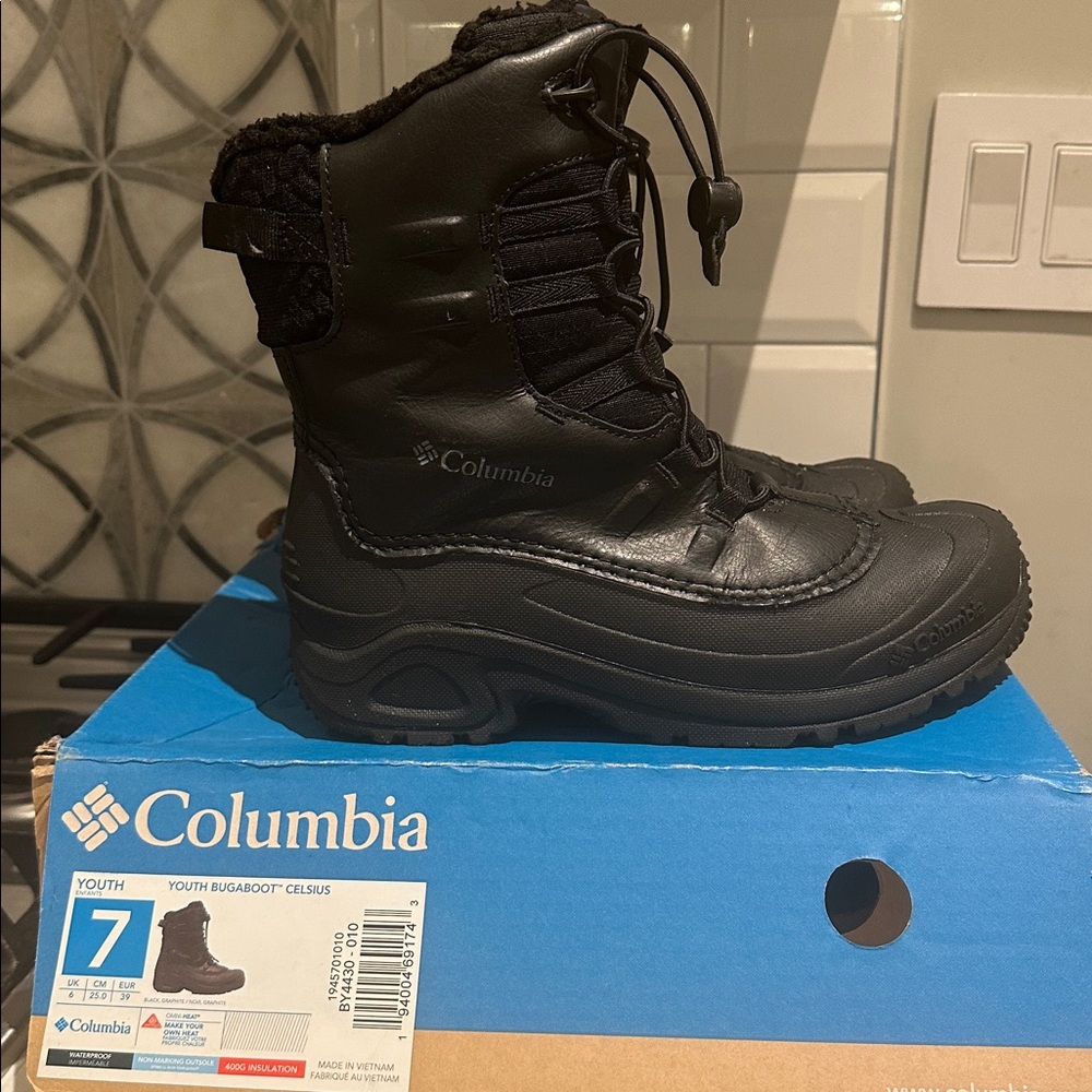 Columbia Black Kids Boots